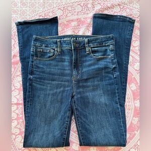 American Eagle Skinny Kick jeans